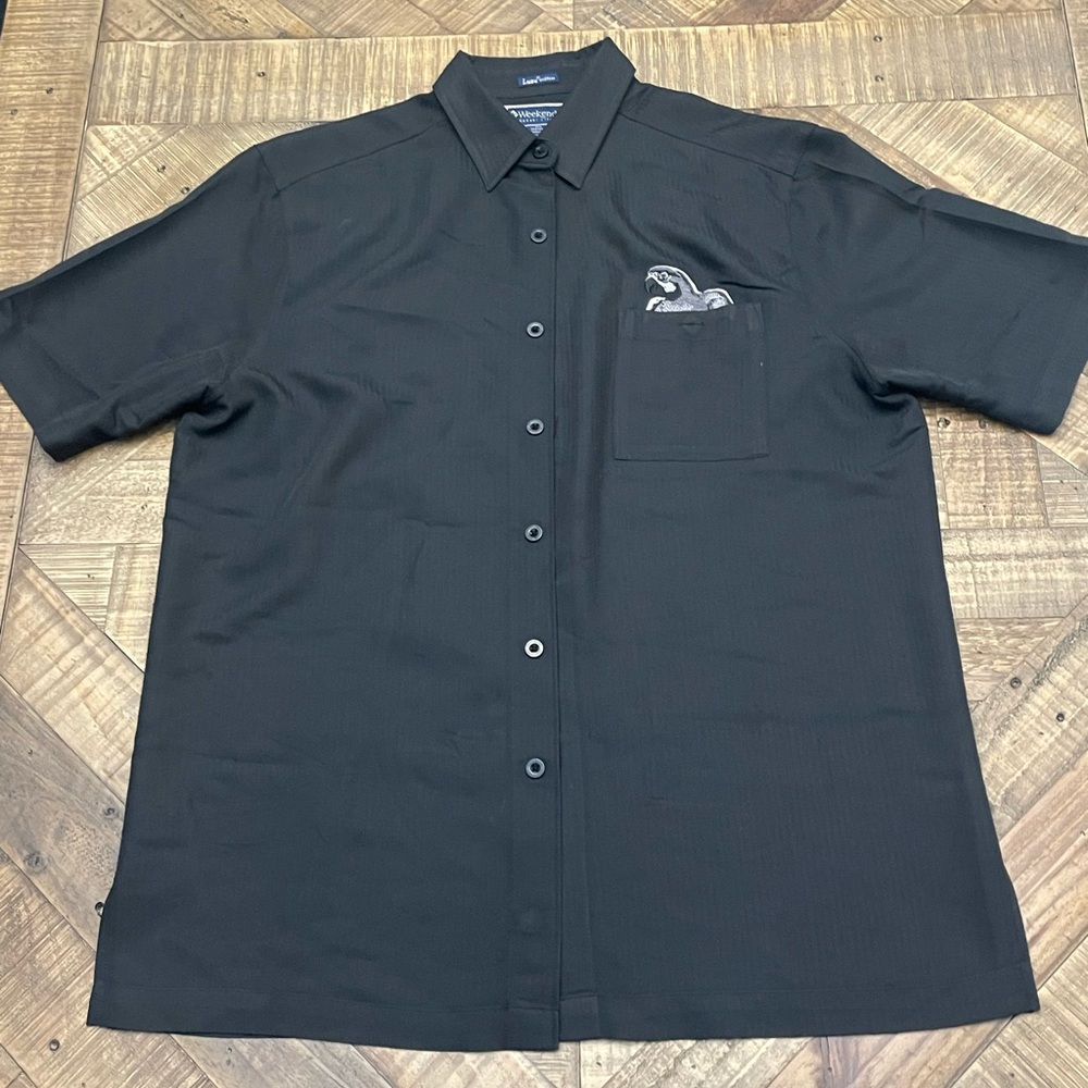 Weekenders Casual Embroidered Button-Down Shirt with pocket and back design